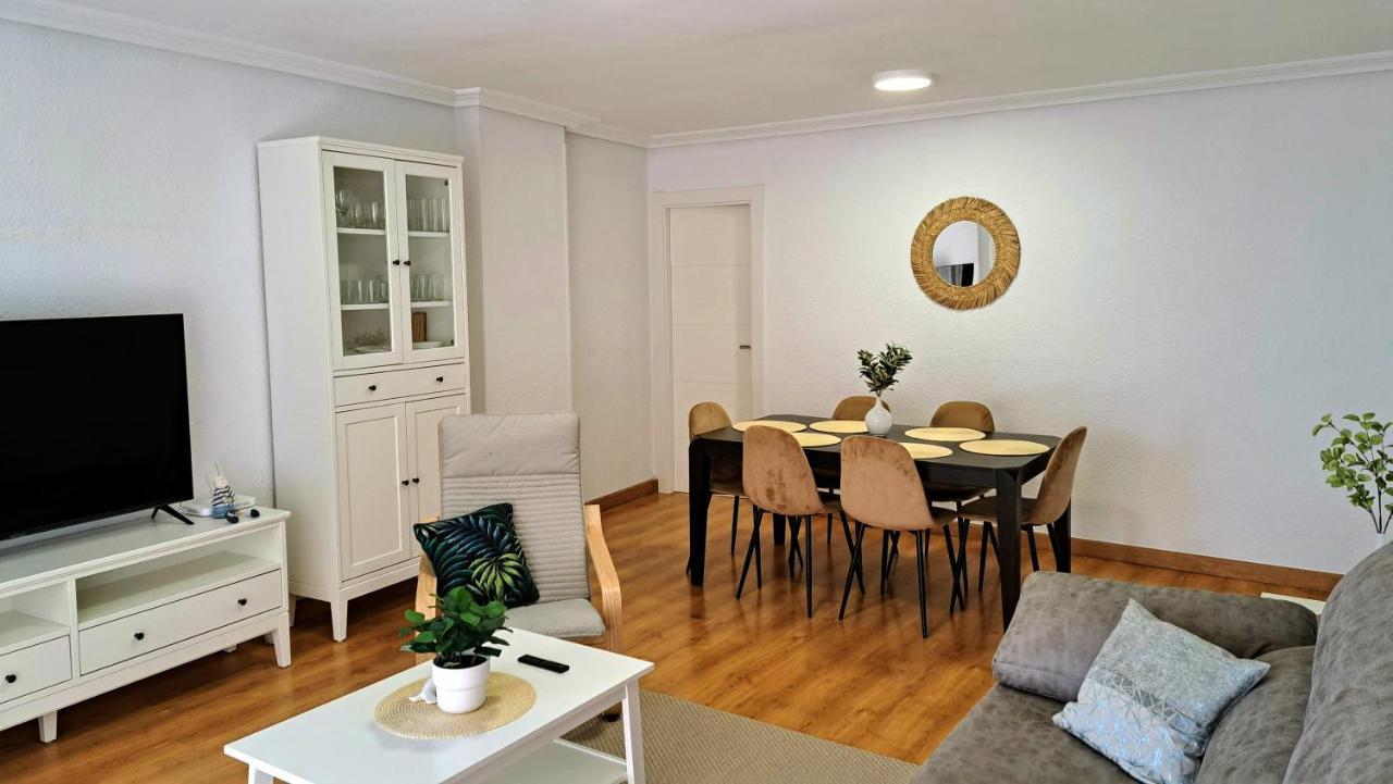 Garden Beach Apartment Torrevieja Zewnętrze zdjęcie